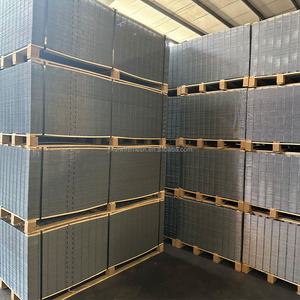 Stainless Steel 1MX 2M PVC Coated Welded <strong>Wire</strong> <strong>Mesh</strong> Roll/Hot Dip Galvanized Welded <strong>Wire</strong> <strong>Mesh</strong> Rolls <strong>Wire</strong> <strong>Mesh</strong> Fencing Foe Sale - Product Image 4