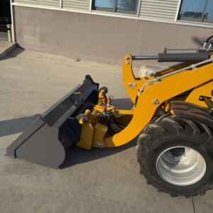 HZM 811 Piccola Pala Gommata Resistente / Caricatore di Alta Qualità per Giardino, Fattoria e Prato - Product Image 5