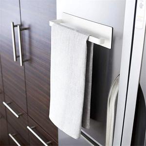 Toallero Magnético Moderno de Acero al Carbono, Soporte de Almacenamiento Montado en la Pared Sin Perforaciones para Uso en Cocina de Hotel y Apartamento - Product Image 1