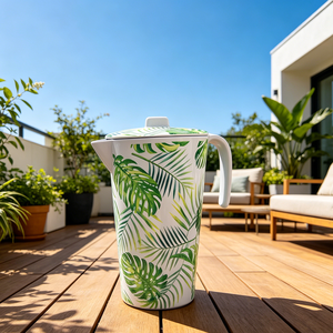 Jarra de Agua de Melamina con Diseño de Hoja de Palma Tropical de 1500 ml, Jarra Cilíndrica Blanca de Melamina <span class=keywords><strong>para</strong></span> Bebidas con Tapa y Asa <span class=keywords><strong>para</strong></span> Bebidas al Aire Libre - Product Image 1