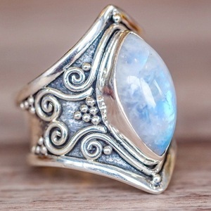 New Hot Jewelry Vintage Oval Rainbow <strong>Moonstone</strong> Sliver <strong>Ring</strong> Healing Crystal Brass <strong>Moonstone</strong> <strong>Ring</strong> - Product Image 2