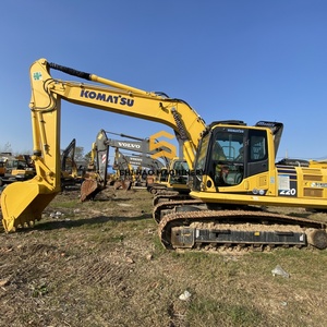 รถขุดไฮดรอลิกมือสอง โคมัตสึ PC200 ราคาถูก สำหรับงานก่อสร้าง ขาย - Product Image 1