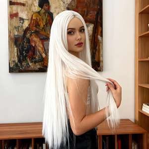 Perruque avant en dentelle pour femmes petite frange moyenne haute température blanc pur cheveux longs raides résistant à la chaleur Base de soie <span class=keywords><strong>fibre</strong></span> chimique - Product Image 1