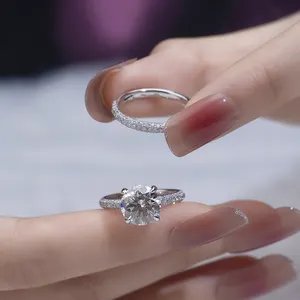 Set Perhiasan Pernikahan Tunangan Wanita Kustom Cincin Berlian Lab 2.58CT Emas Kuning 10K
