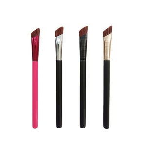 HMU – brosse à sourcils carrée multifonction et pinceau anti-cernes en toile lisse Alori - Product Image 1