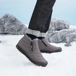 أحذية الشتاء الدافئة المشي لمسافات طويلة المضادة للانزلاق عالية الجودة مقاومة للماء أحذية الثلوج العلوية