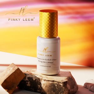 Pegamento para Pestañas Coreano Pinky Leem con Aroma a Plátano, Sin Látex, Resistente al Agua, Pegamento para Extensión de Pestañas, Marca Privada - Product Image 1