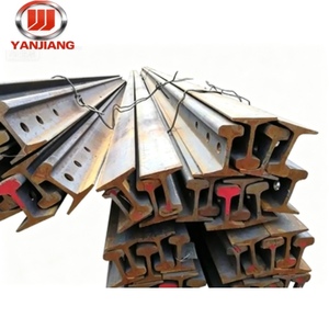 Rails en <span class=keywords><strong>acier</strong></span> conçus pour une guidage linéaire et un transfert de charge stable dans les systèmes de charpentes industrielles et de construction - Product Image 5
