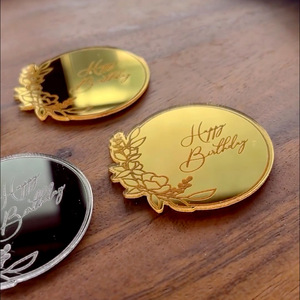 ท็อปเปอร์อะคริลิคตกแต่งเค้กน้ำผึ้งและรสหวาน ลายพวงดอกไม้ สุขสันต์วันเกิด ของตกแต่งเค้กสำหรับงานวันเกิด - Product Image 3