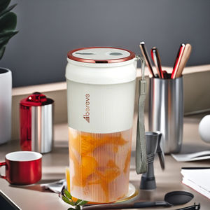 サプライヤーによる車およびRVジュース抽出器およびフードプロセッサー用のポータブルミニ電気フルーツスムージーブレンダーUSB電源 - Product Image 4