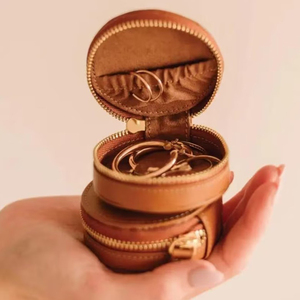 Estuche de Viaje para Joyas de Piel Sintética con Logotipo Personalizado, con Cojín de Terciopelo, Cierre de Cremallera, Caja para Collares, Pendientes y Anillos - Product Image 4