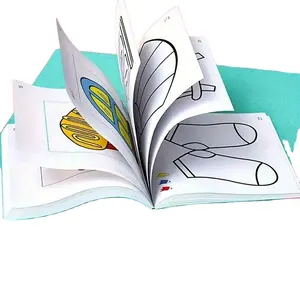 Изготовленный на заказ Производитель в твердом переплете Рисование маленькая наклейка котята наклейка в мягкой обложке манга книга