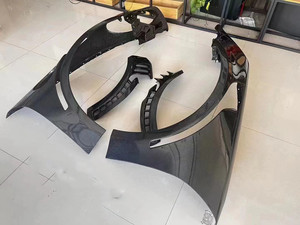Kit de Carrocería para Porsche 992, Estilo 992 Mejorado, Guardabarros de Fibra de Carbono - Product Image 5