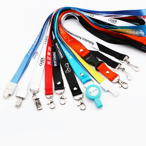 Achat en gros de lanières personnalisées avec porte-<span class=keywords><strong>badge</strong></span> rétractable en tissu polyester durable et clip de sécurité renforcé pour l'école - Product Image 3