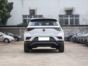 V W 25 <span class=keywords><strong>T</strong></span>-<span class=keywords><strong>ROC</strong></span> Facelift <span class=keywords><strong>2</strong></span> 280TSI DSG 1.4T, Vehículo Chino Negro, 5 Puertas, 5 Plazas, Volante a la Izquierda, SUV Pequeño - Product Image 2