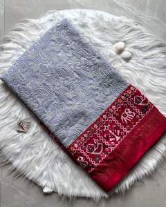 โสร่งผ้าไหมงานแฮนด์เมดสุดหรูพร้อมด้วยชิกันคาริลัคเนาที่ประณีตการปักลายสไตล์ปากีสถานสำหรับงานแต่งงานในโอกาสพิเศษ - Product Image 3