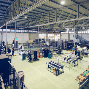 Lampedusa 7x7 Pérgola bioclimática italiana personalizable Marco de aluminio independiente con recubrimiento en polvo - Product Image 4