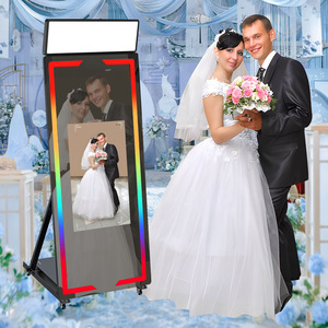 Miroir photo intelligent de <span class=keywords><strong>70</strong></span> pouces avec caméra et imprimante, valise de transport pour miroir photo pour mariage - Product Image 1