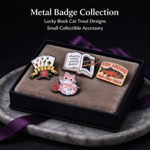 เข็มกลัดโลหะรูปแมว Lucky Book Cat Trout ชุดเข็มกลัดเคลือบสีน่ารัก ของสะสมขนาดเล็ก - Product Image 1