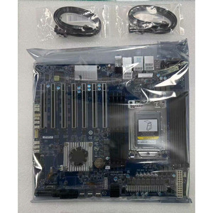 Placa Base GIGABYTE MC62-G40 AMD Threadripper <span class=keywords><strong>PRO</strong></span> 5000/3000 WX (sWRX8) 8 Canales DDR4 2x10GbE 1GbE CEB - Product Image 4