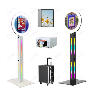 Roamer Photo Booth Koisk de diseño único con dos baterías con cargadores y tiras de luz RGB para suministros de alquiler de fiestas - Product Image 4