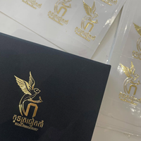 Autocollants en vinyle transparent personnalisés par le fabricant, transfert UV, logo imprimé en or, étiquette adhésive 3D pressée pour boissons, impression