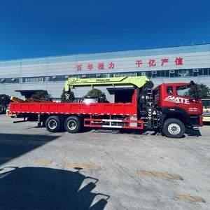 Camion de transport de charges lourdes Sinotruk Mate 6*4, grue à flèche à 5 sections de 14 tonnes, machinerie spéciale pour les travaux d'infrastructure sur les chantiers de construction - Product Image 3