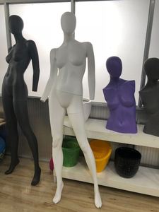 Maniquí de Mujer con Parte Superior del Cuerpo Envuelto en Tela FRP, Base de Madera con Brazos para Tienda de Sastre, Ropa/Peluca/Bufanda Personalizada - Product Image 2