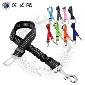 Cinturón <span class=keywords><strong>de</strong></span> Seguridad Ajustable <span class=keywords><strong>para</strong></span> <span class=keywords><strong>Perros</strong></span> con Bungee Elástico <span class=keywords><strong>para</strong></span> Viajes en Vehículo, Arnés <span class=keywords><strong>de</strong></span> Seguridad Resistente <span class=keywords><strong>para</strong></span> Mascotas - Product Image 1