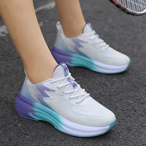 Nuevas zapatillas de verano versátiles para correr, informales, de viaje, para mujer, transpirables, ligeras, con suela suave antideslizante, aptas para estudiantes. - Product Image 3