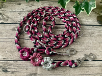 Collier et laisse pour chien en paracorde tressé avec perles florales faites à la main et personnalisables, avec clip rapide