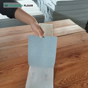 Tablón de Vinilo con Textura de Madera Personalizada en Relieve de 1.2mm-3mm, Pisos Vinílicos Autoadhesivos - Product Image 5