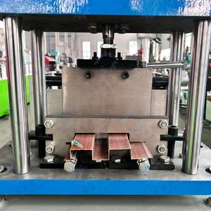 Máquina Automática de Conformado de Precisión PLC con Rodamiento para Placa de Fijación de Parquet de Techo para Decoración del Hogar - Product Image 6