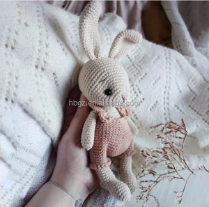Kostenlos Personalisierbares, 100% Handgefertigtes Gehäkeltes Hasen-Püppchen, Amigurumi-Häkelspielzeug für Babys - Product Image 5