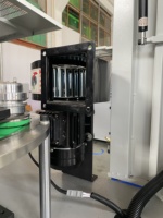 Machine de soufflage manuelle à 2 cavités pour bouteilles en PET, 380V, force de serrage 180kN, pour bouteilles en plastique à large ouverture, diamètre max. 110mm
