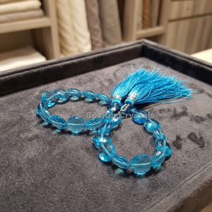 Cuarzo Azul Ovalado, Corte de Laboratorio, Certificado, Borla de Rosario Religiosa, Diseño Facetado Pulido, Hecho a Mano, Geometría, Gujarat, para Joyería - Product Image 2