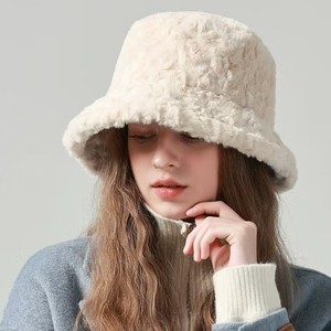 Sombrero de felpa para mujer, cálido, a prueba de viento, de lana, para otoño e invierno, color beige - Product Image 1
