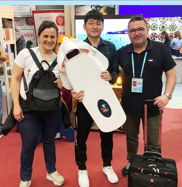 Electric Surfboard Surfing Jet Ski 3200W Big Power High Speed Adults Water Sports Electric Ocean Sea in Swimming Diving
