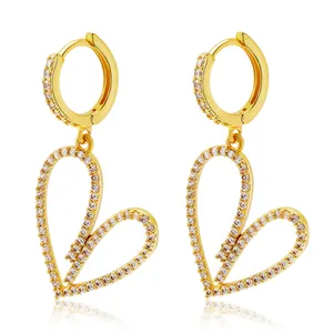 Piring Emas Kristal Kubik Zirkon Penuh Berlian Imitasi Jantung Charm Earring Stud Drop Earrings Perhiasan untuk Wanita