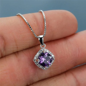 Ciondolo in Ametista Argento 925 Taglio Principessa Solitario Geometrico Gioiello Classico da Donna per Uso Quotidiano - Product Image 1