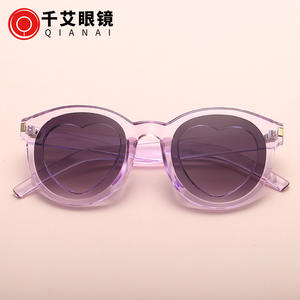 เฉียนไนแว่นกันแดดรูปหัวใจกรอบกลมสำหรับทุกเพศป้องกันรังสียูวี 100% แฟชั่นครีมกันแดดสำหรับสวมใส่กลางแจ้ง - Product Image 5