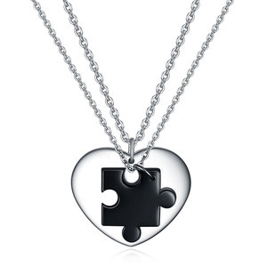 Collar de pareja con rompecabezas de corazón de acero inoxidable para regalo de San Valentín, color negro y plateado - Product Image 1