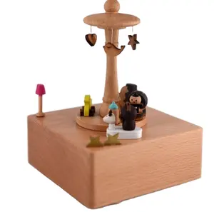 Hộp nhạc gỗ nguyên khối hộp nhạc vui vẻ thủ công sáng tạo quà tặng quà tặng ngày quốc tế thiếu nhi đồ chơi Quà tặng cho ngày thiếu nhi