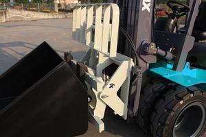 Cucharón Inclinable para Montacargas, Venta Caliente - Product Image 2