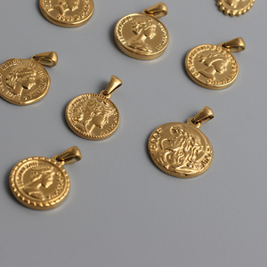 Colgante <span class=keywords><strong>de</strong></span> acero inoxidable para mujer, joyería personalizada, collar <span class=keywords><strong>con</strong></span> <span class=keywords><strong>moneda</strong></span> romana antigua estampada, colgantes chapados en <span class=keywords><strong>oro</strong></span> <span class=keywords><strong>de</strong></span> 18K - Product Image 5