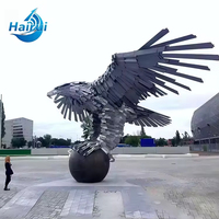 Statue d'aigle moderne en acier inoxydable de grande taille pour décorations de jardin et centres commerciaux – Sculptures d'art – Artisanat à thème mode