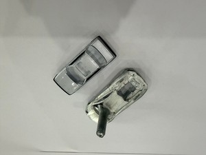 Modèle de voiture miniature en métal à l'échelle 1:43 pour les amateurs et les constructeurs personnalisés - Product Image 6