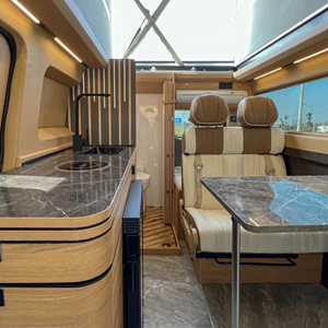 <span class=keywords><strong>Ford</strong></span> ha lanzado recientemente una nueva <span class=keywords><strong>furgoneta</strong></span> <span class=keywords><strong>camper</strong></span> automática, adecuada para familias numerosas y que cumple con las normas de emisiones Euro 5. - Product Image 5