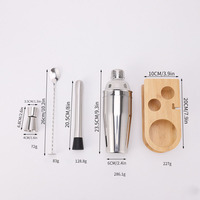 Vente en gros 5 pièces en acier inoxydable cuillère à mélanger Muddler Jigger Cocktail Shaker faisant ensemble avec support en bambou