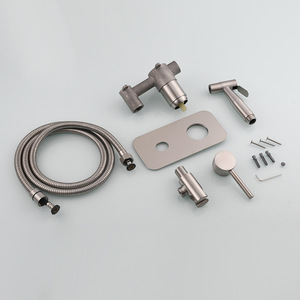 Современный латунный распылитель для биде - Product Image 5